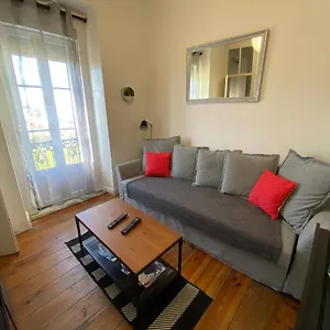 Manjericos House Lisbona